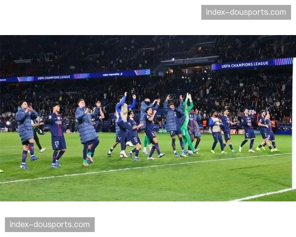 巴黎圣日耳曼2-2摩纳哥，十人客队补时破门难挽败局